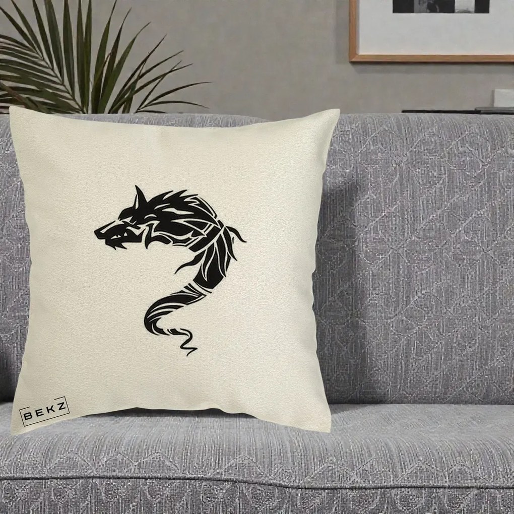 Perna Decorativa Lup Tribal Alb-Negru, 40x40 cm, Ecru, Husa Detasabila, Perna Inclusa, BEKZ®