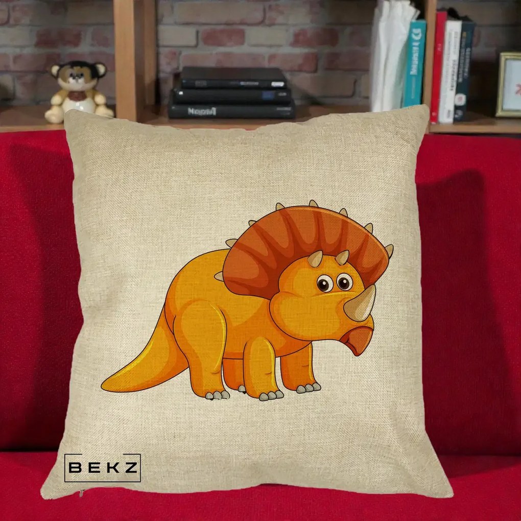 Perna Decorativa Triceratops Portocaliu, 40x40 cm, Crem, Husa Detasabila, Perna Inclusa, BEKZ®