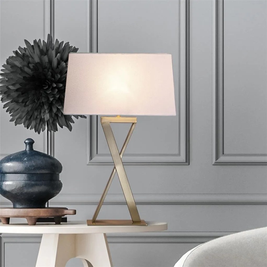 Veioza/Lampa de masa design elegant Belle