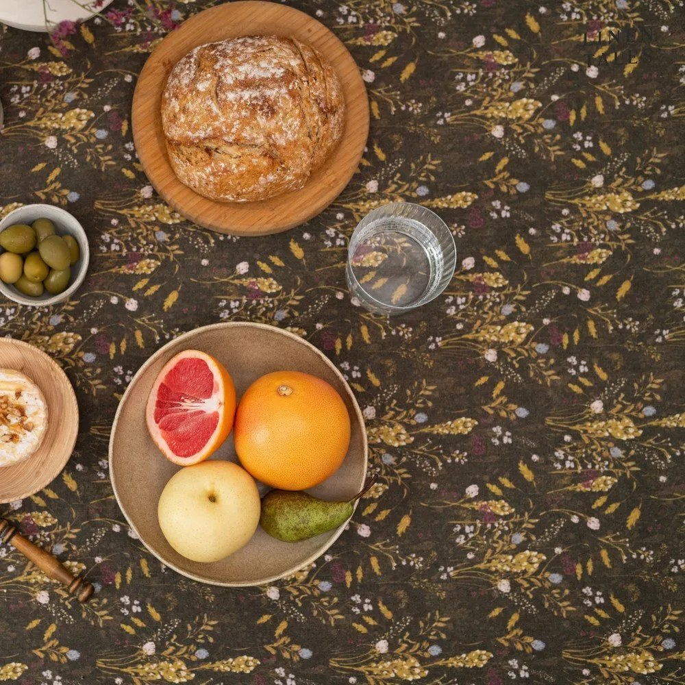 Față de masă din in 140x140 cm Woodland – Linen Tales