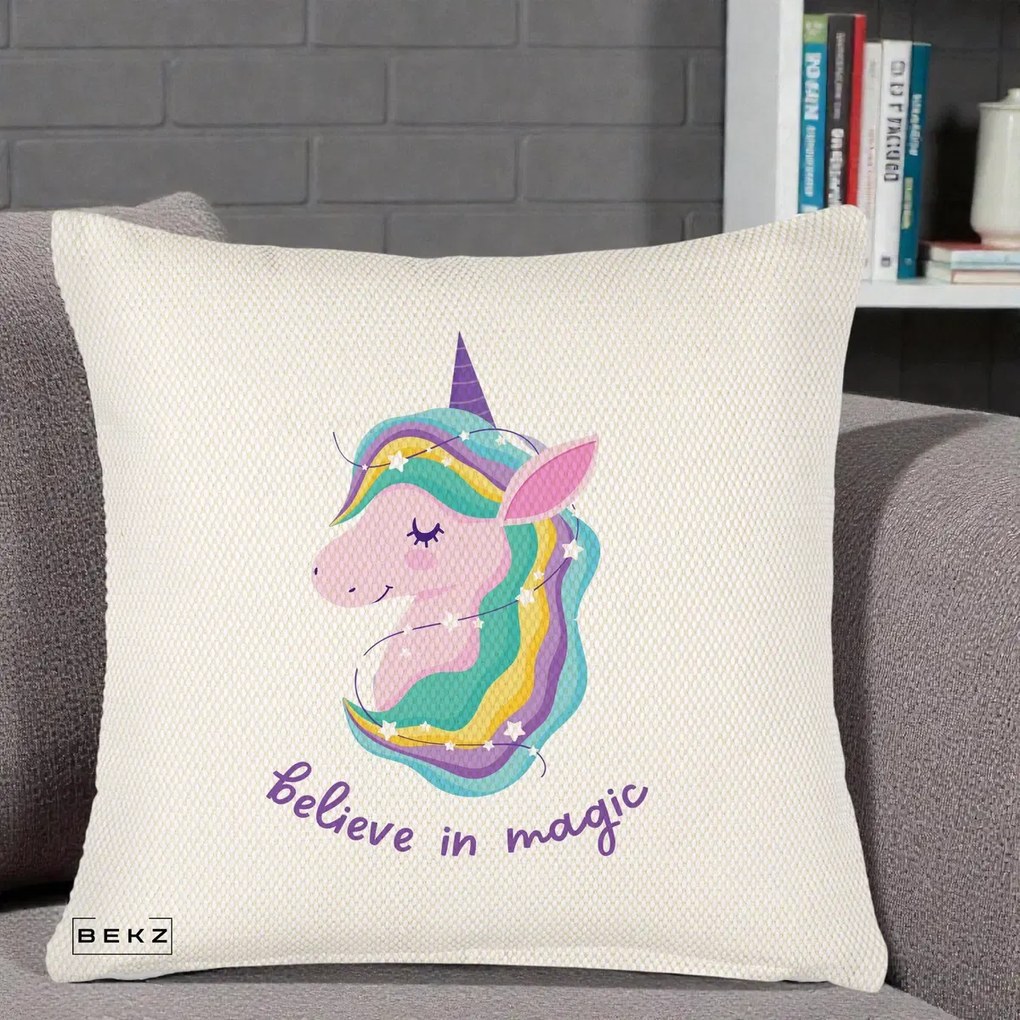 Perna Decorativa Unicorn Believe in Magic, 40x40 cm, Crem Reliefat, Husa Detasabila, Perna Inclusa, BEKZ®