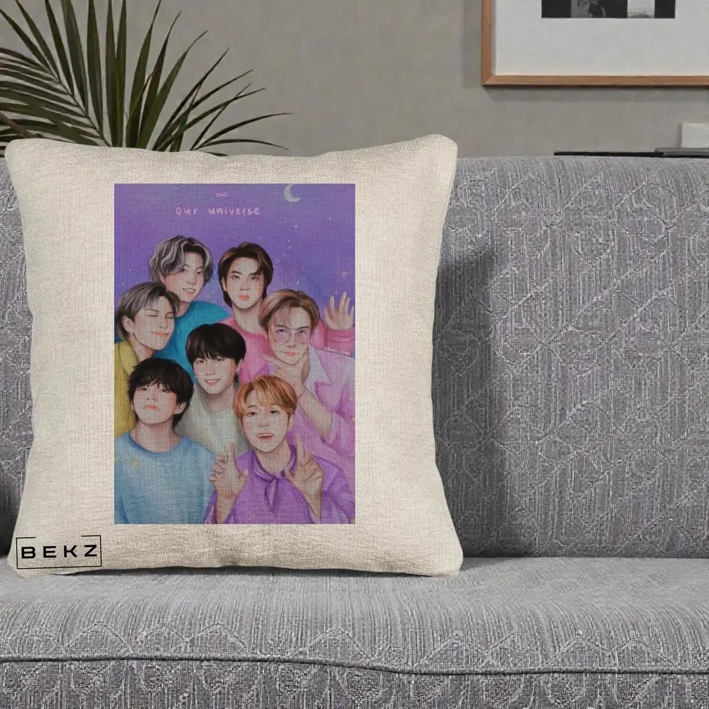 Perna Personalizata K-pop BTS Our Universe Fanart Violet Pastel, 40x40 cm, Bej Canapea, Husa Detasabila, Perna Inclusa, BEKZ®
