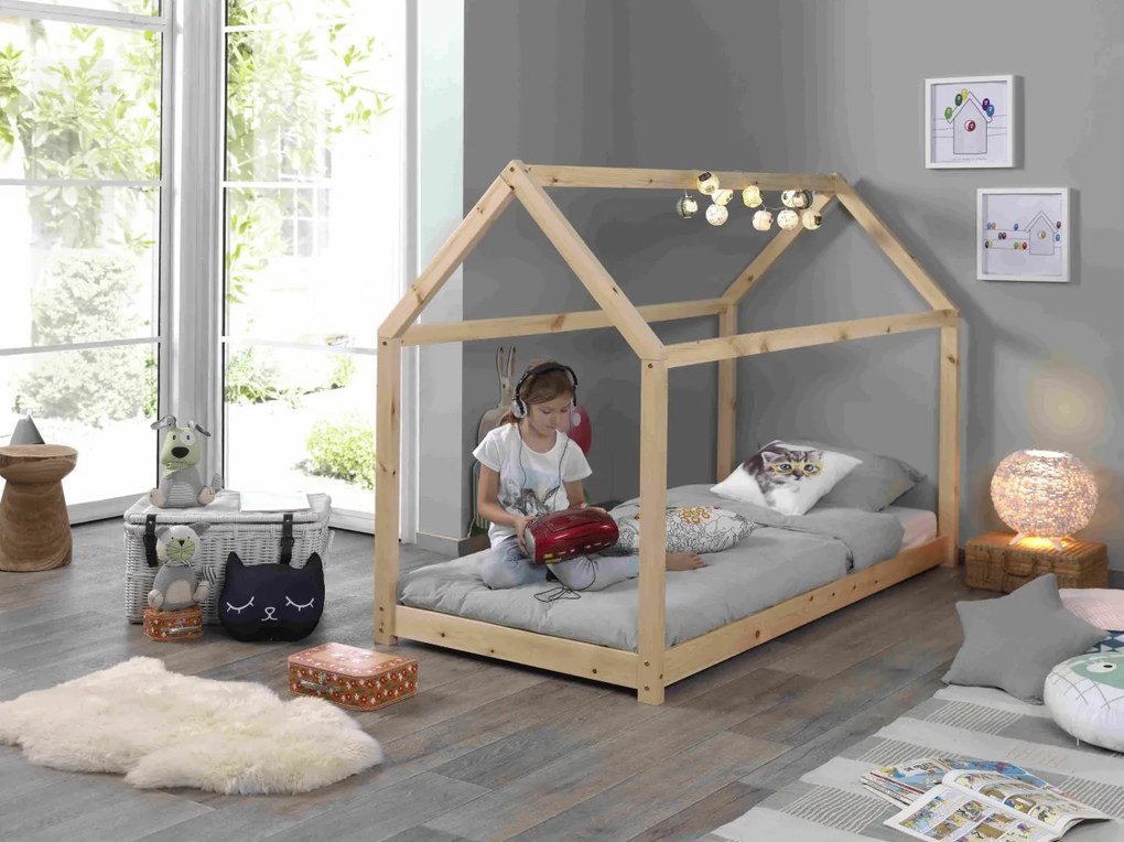 Set CABANE în culoare culoare lemn natural format dintr-un Pat copii Vipack (90 x 200 cm) și o SALTEA PAT COPII Basic Cool (90 x 200 x 10 cm).