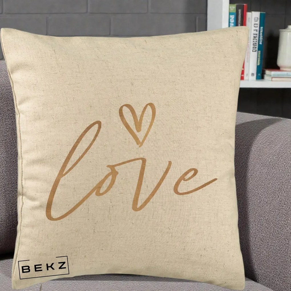 Perna Decorativa Love Caligrafie Aurie, 40x40 cm, Bej, Husa Detasabila, Perna Inclusa, BEKZ®