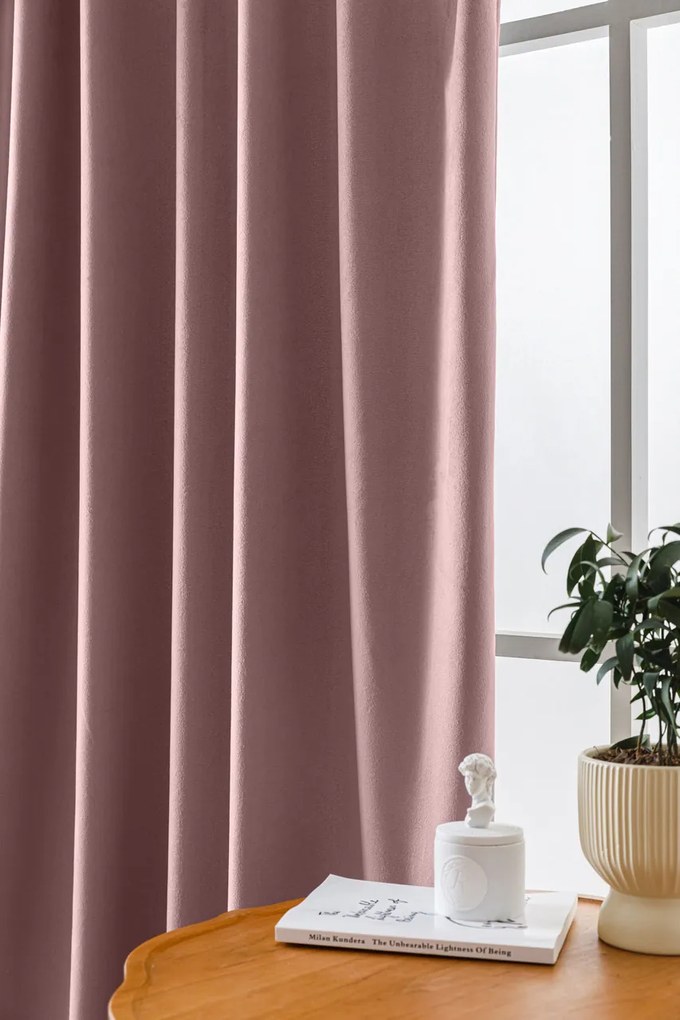 Draperie opaca violet deschis VELVET 135x250 cm Sistem de agatare: Rejansa