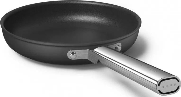 Tigaie cu capac SMEG CKFF2401BLM, 1,9 l, Ø24 cm, Acoperire cu teflon, Pana la 250°C, fără PFAS, Inductie, Negru