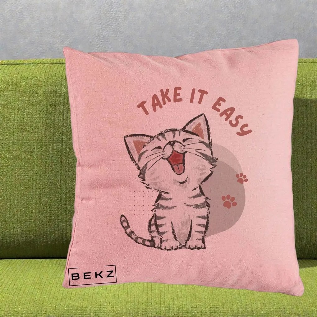 Perna Personalizata Take It Easy Cat, 40x40 cm, Roz, Husa Detasabila, Perna Inclusa, BEKZ®