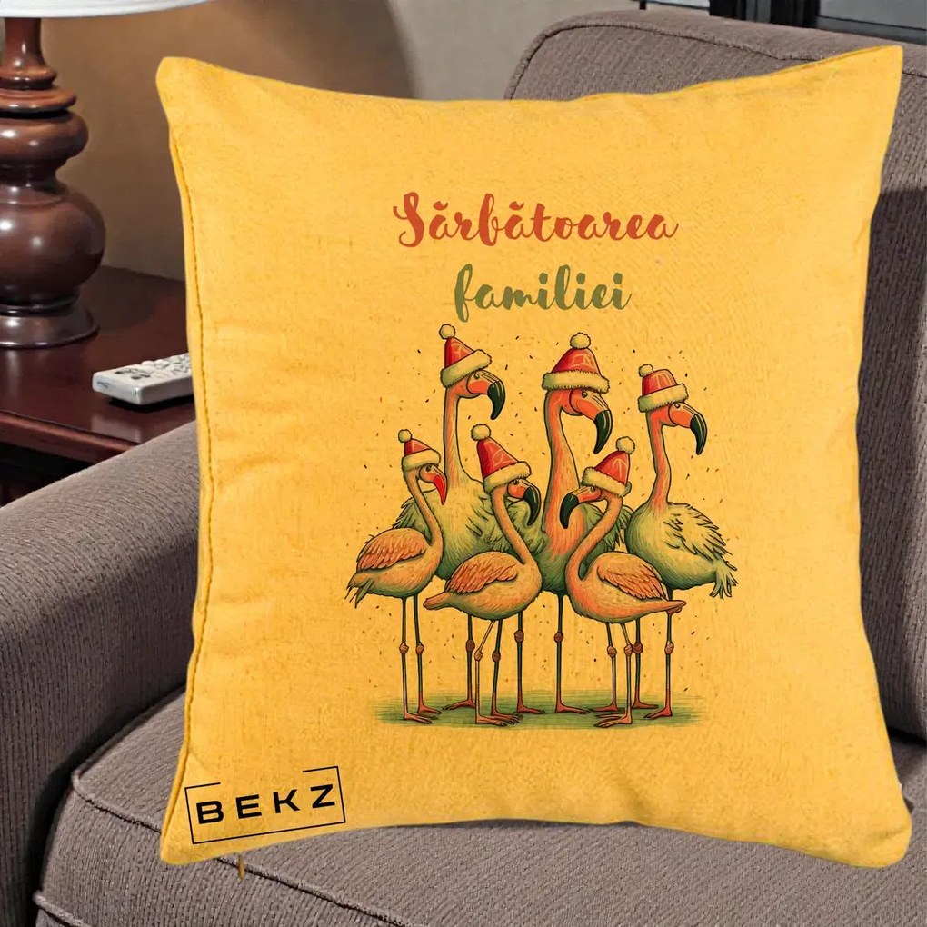 Perna Decorativa Flamingo Craciun Sarbatoarea Familiei, 40x40 cm, Galben, Husa Detasabila, Perna Inclusa, BEKZ®