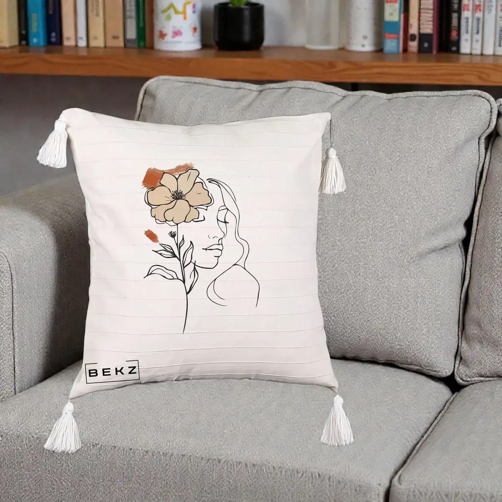 Perna Decorativa Portret Feminin Floare Bej Terracotta, 40x40 cm, Bej cu Franjuri, Husa Detasabila, Perna Inclusa, BEKZ®