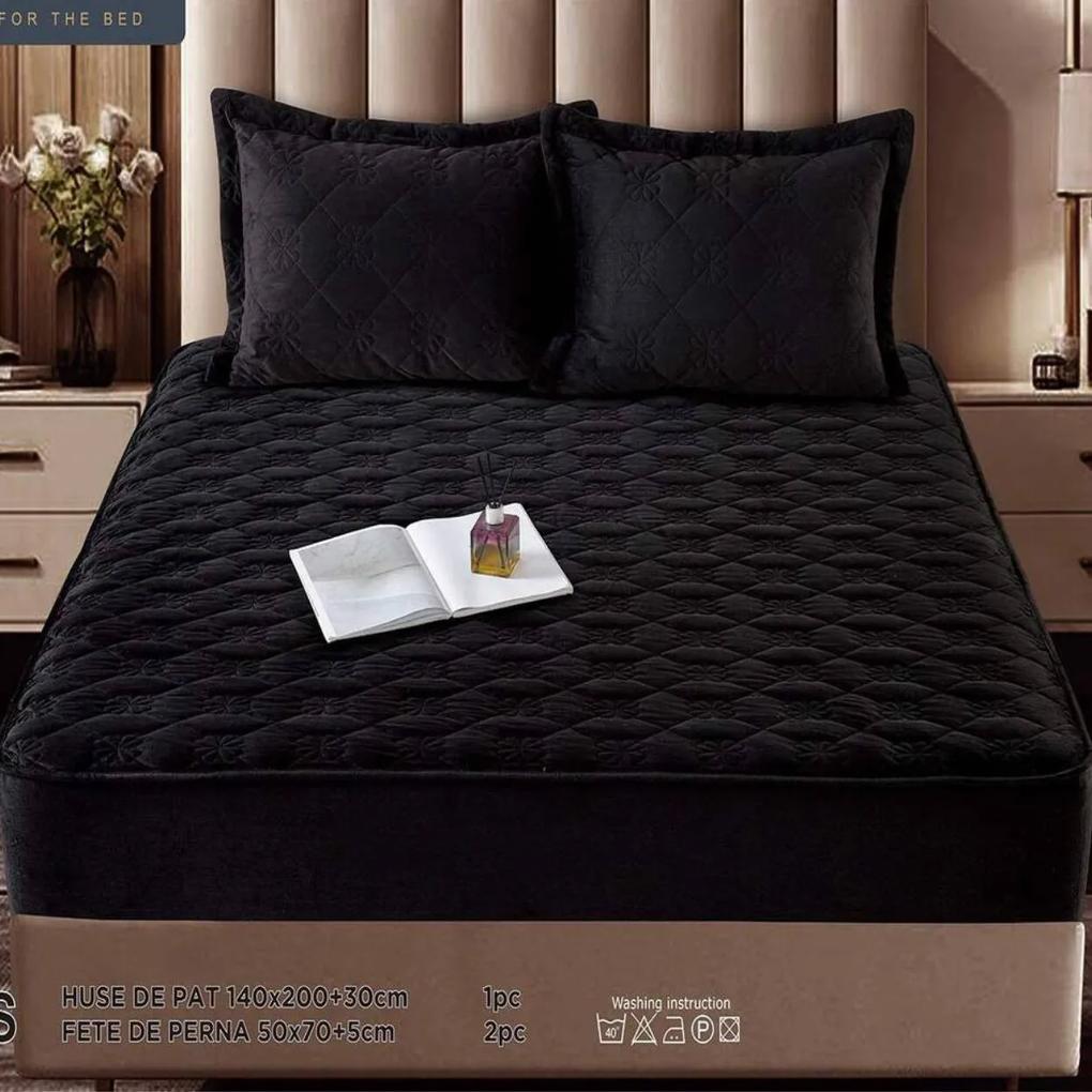 Husa de pat matlasata si 2 fete de perne din catifea, cu elastic, model tip topper, pentru saltea 140x200 cm, negru, HTC-31