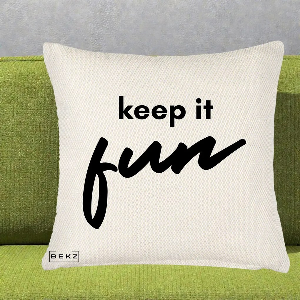 Perna Decorativa Keep It Fun, 40x40 cm, Crem Reliefat, Husa Detasabila, Perna Inclusa, BEKZ®