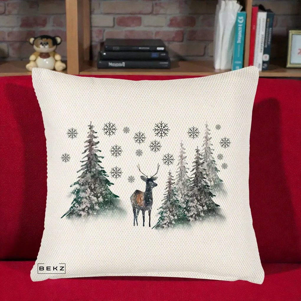 Perna Decorativa Ren in Padure Inzapezita, 40x40 cm, Crem Reliefat, Husa Detasabila, Perna Inclusa, BEKZ®