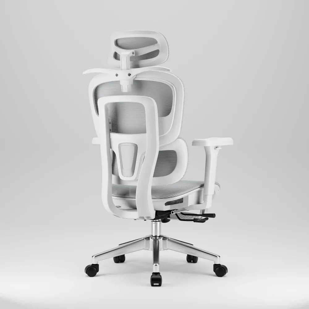 RESIGILAT- SIENA E15 Executive – Scaun Ergonomic cu Suport Lombar Reglabil pe Înălțime, Tetieră Reglabilă, Cotiere 3D, Șezut Extensibil, Reclinare 135°, Umeraș Integrat, Suport pentru Picioare și Bază Metalică, Mesh, Gri
