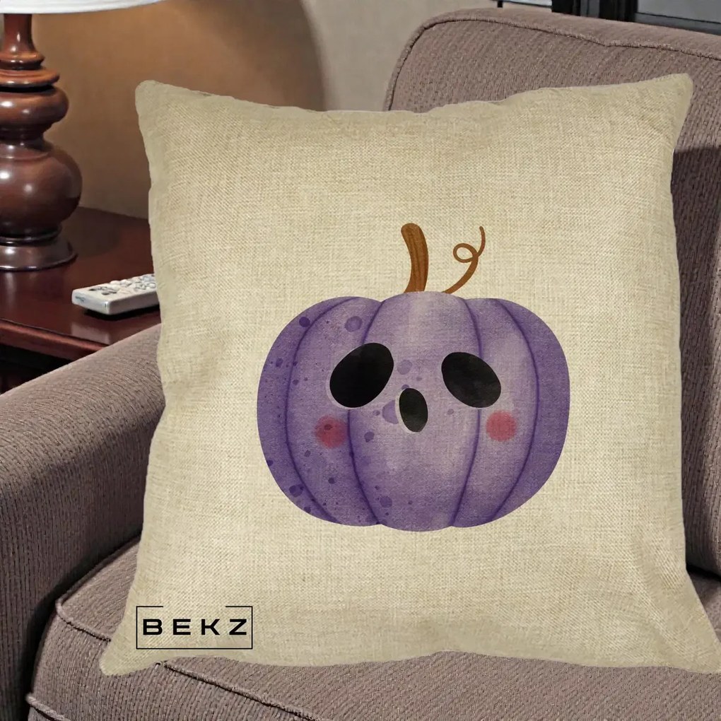 Perna Decorativa Dovleac Halloween Mov Kawaii, 40x40 cm, Crem, Husa Detasabila, Perna Inclusa, BEKZ®