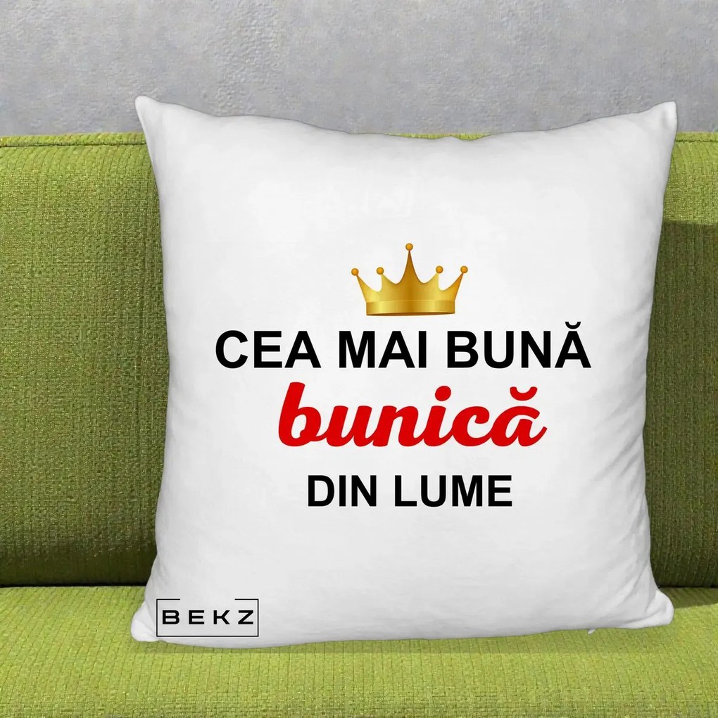 Cadou pentru Bunica - Perna Personalizata Cea Mai Buna Bunica Din Lume Coroana Aurie, 40x40 cm, Alb Pufos, Husa Detasabila, Perna Inclusa, BEKZ®