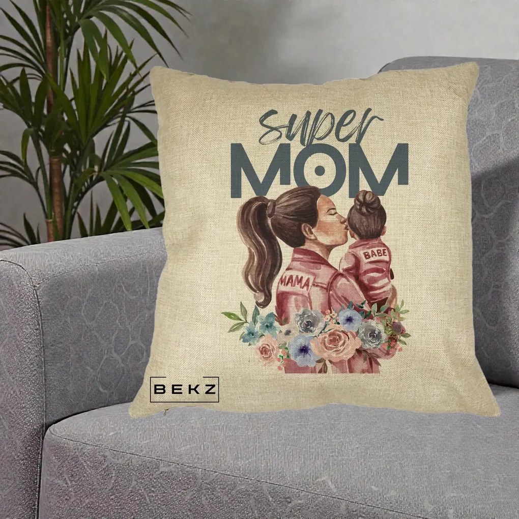 Cadou pentru Mama - Perna Personalizata Super Mom Mama cu Bebelusul, 40x40 cm, Crem, Husa Detasabila, Perna Inclusa, BEKZ®