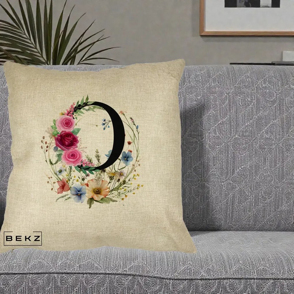 Cadou Personalizat - Perna Personalizata Monogram Litera O cu Flori Acuarela, 40x40 cm, Crem, Husa Detasabila, Perna Inclusa, BEKZ®