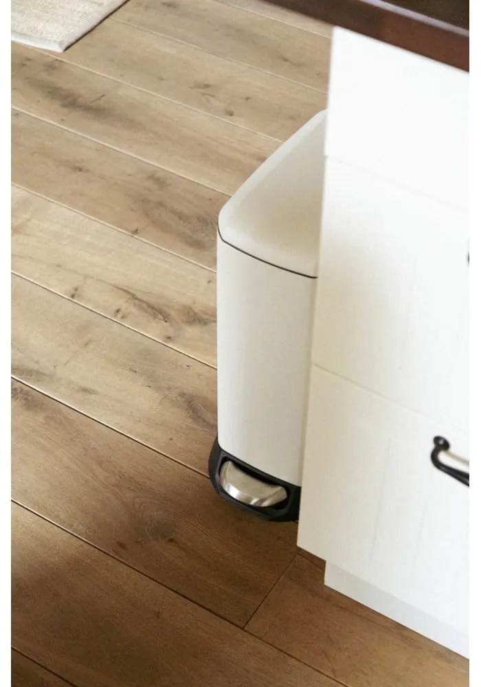 Coș de gunoi crem cu pedală din oțel 12 l Design – Wenko