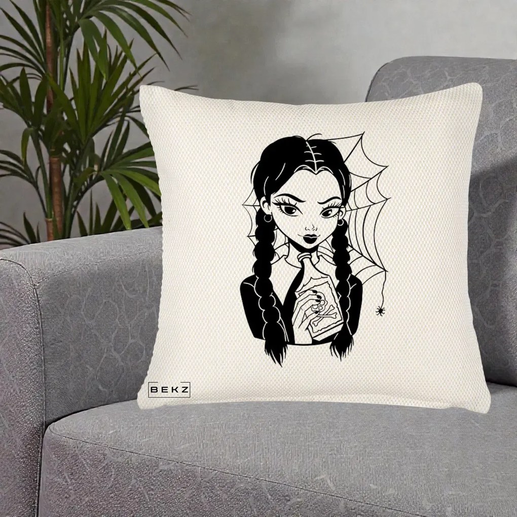 Perna Personalizata Wednesday cu Panza de Paianjen, 40x40 cm, Crem Reliefat, Husa Detasabila, Perna Inclusa, BEKZ®