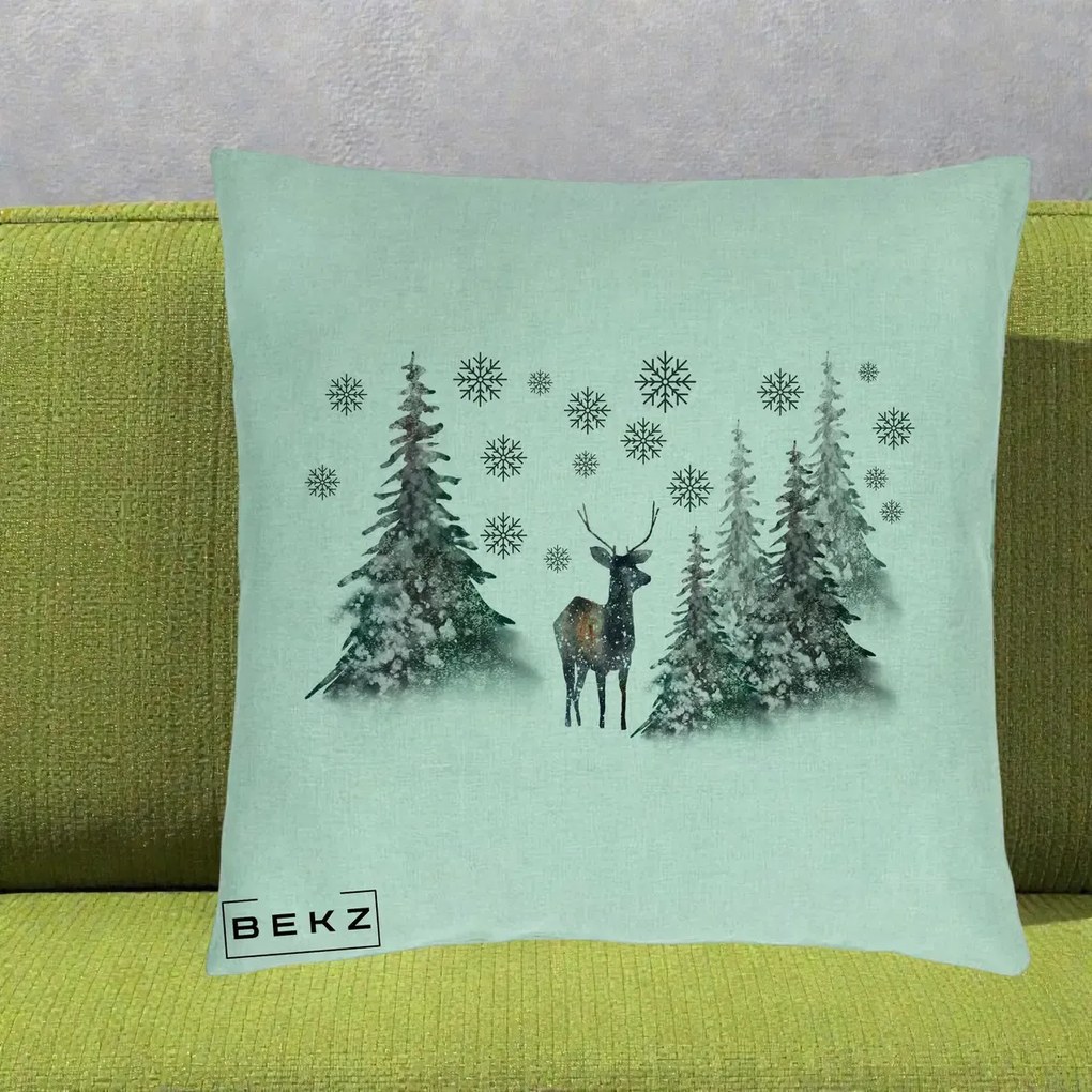 Perna Decorativa Ren in Padure Inzapezita, 40x40 cm, Verde Menta, Husa Detasabila, Perna Inclusa, BEKZ®