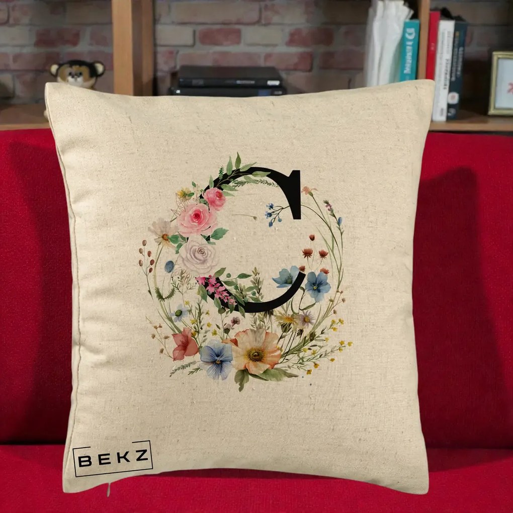 Cadou Personalizat - Perna Personalizata Monogram Litera C cu Flori Acuarela, 40x40 cm, Bej, Husa Detasabila, Perna Inclusa, BEKZ®
