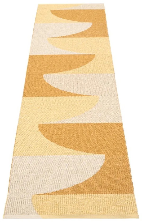 Covor tip traversă pentru interior și exterior galben ocru 70x270 cm Hill Ochre Pale Yellow – Pappelina