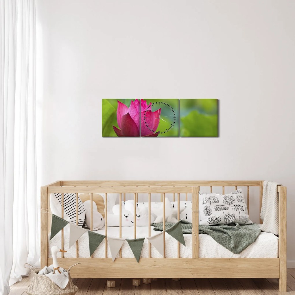 Tablou - floare de apă (cu ceas) (90x30 cm)