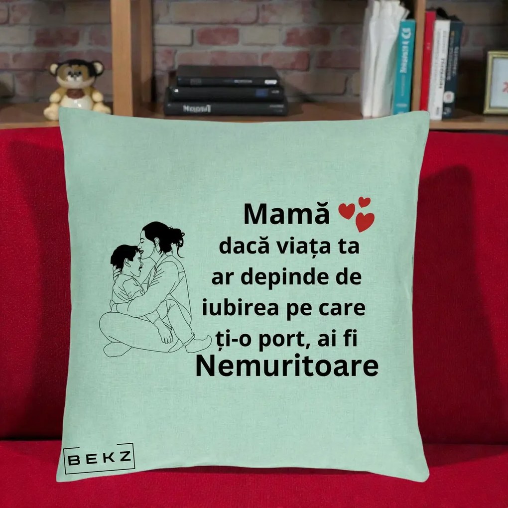 Cadou pentru Mama - Perna Personalizata Mama Nemuritoare Kawaii, 40x40 cm, Verde Menta, Husa Detasabila, Perna Inclusa, BEKZ®