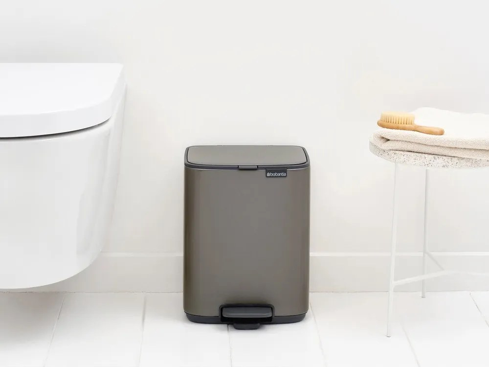 Coș de gunoi gri cu pedală din oțel 7 l Bo – Brabantia