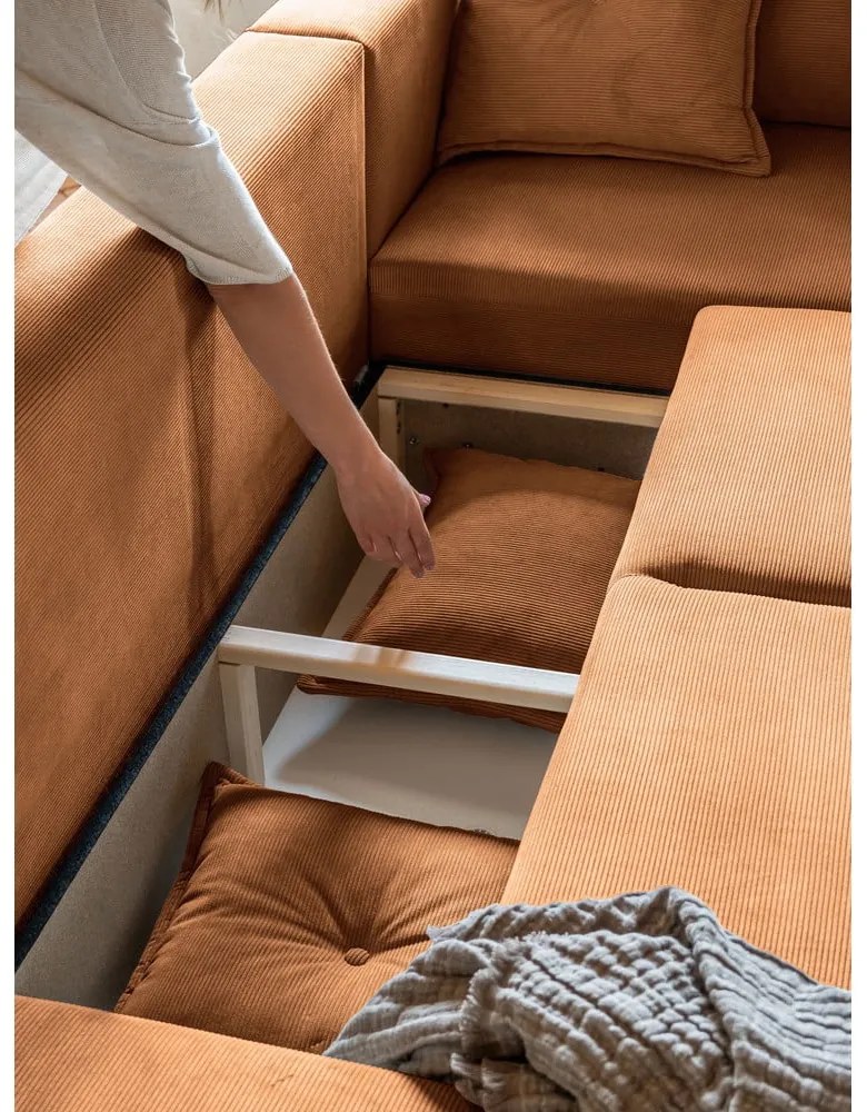 Colțar cărămiziu extensibil cu tapițerie din catifea reiată (colț dreapta) Lazy Lukka – Miuform