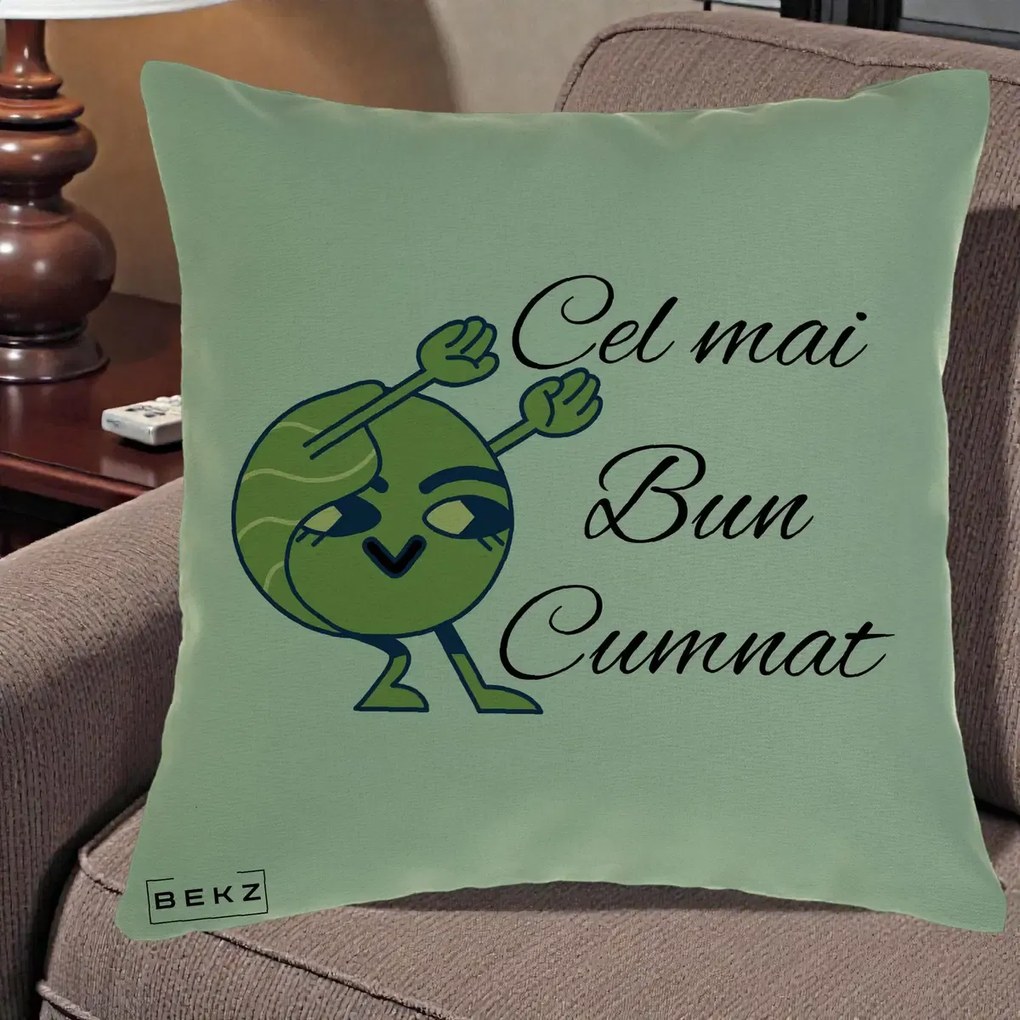 Cadou pentru Cumnat - Perna Personalizata Cel mai Bun Cumnat cu Personaj Funny Verde, 40x40 cm, Verde, Husa Detasabila, Perna Inclusa, BEKZ®