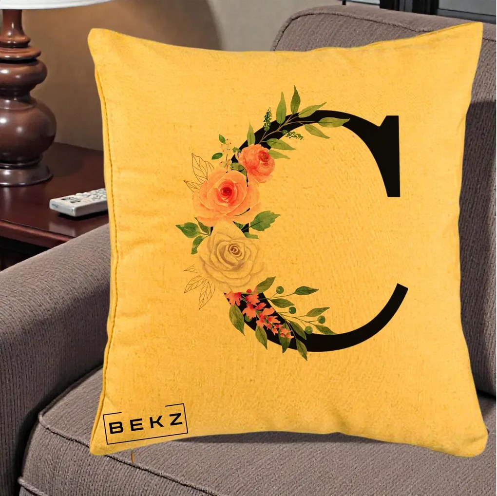 Cadou Personalizat - Perna Personalizata Monograma Florala Litera C, 40x40 cm, Galben, Husa Detasabila, Perna Inclusa, BEKZ®