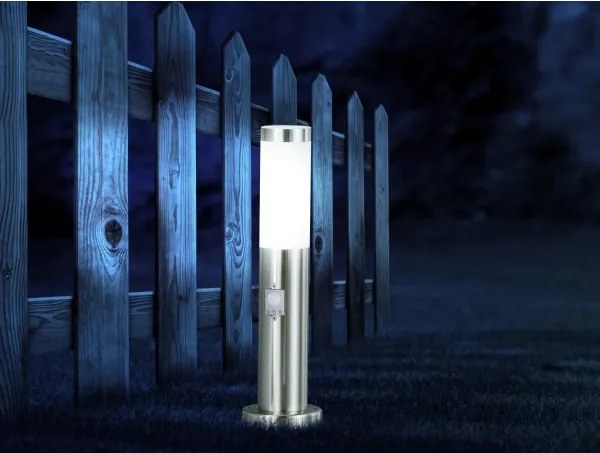 Globo 3158SLED - Lampă LED de exterior cu senzor BOSTON 1xE27/8,8W/230V IP44