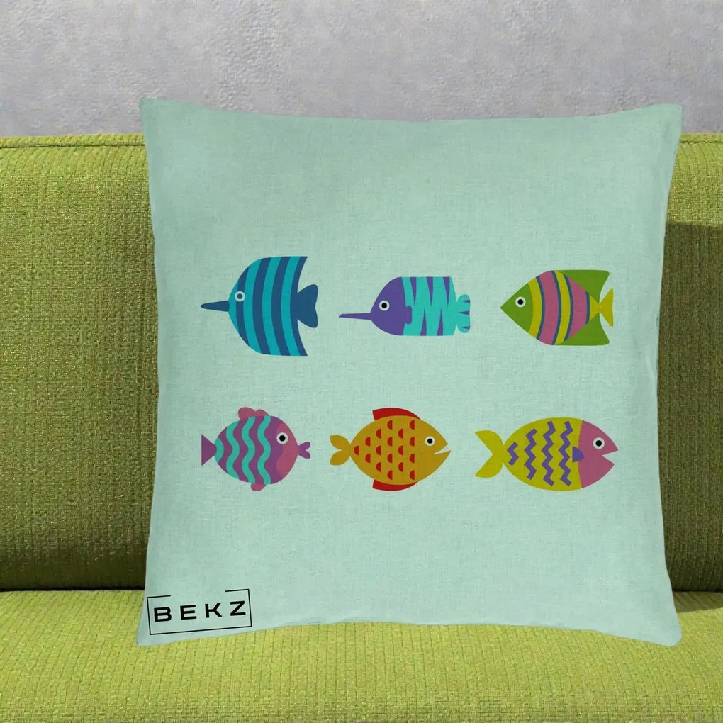 Perna decorativa Pesti Colorati Cartoon, 40x40 cm cu Umplutura, Verde Menta, BEKZ