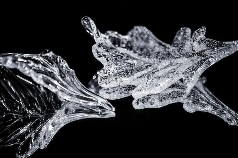 Element decorativ suspendat design frunze care cad din tavan QUERCUS