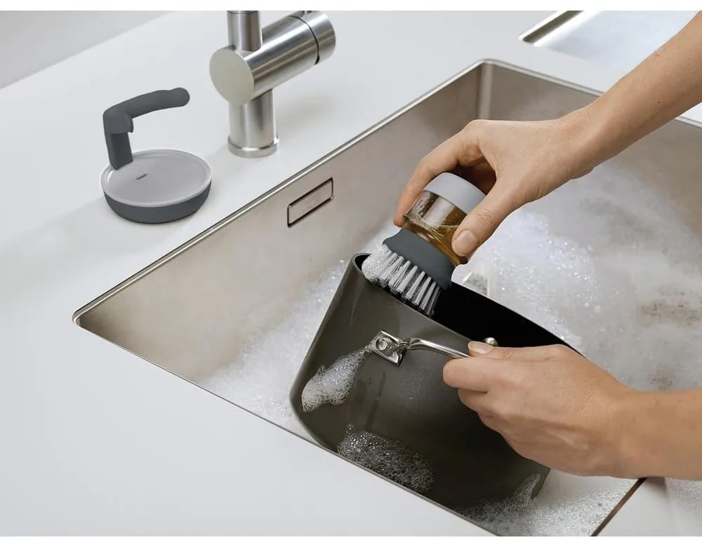 Perie cu dozator și suport Joseph Joseph Palm Scrub, gri