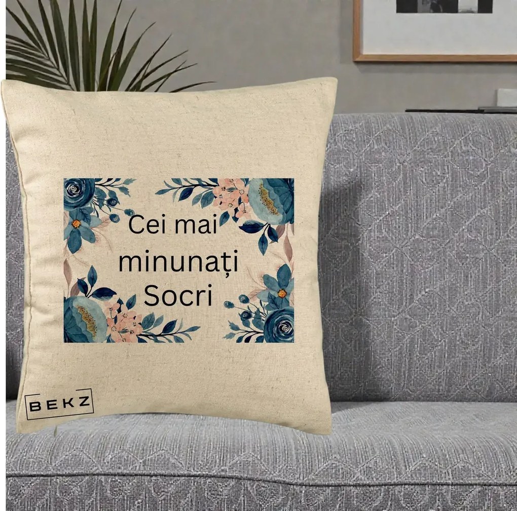 Cadou pentru Socri - Perna Personalizata Cei mai Minunati Socri cu Flori Albastre si Roz, 40x40 cm, Bej, Husa Detasabila, Perna Inclusa, BEKZ®