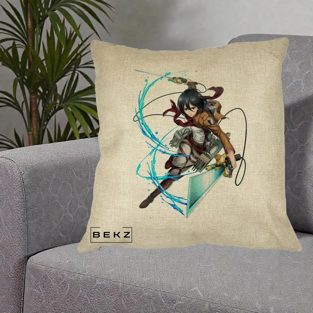 Perna Personalizata Attack on Titan Mikasa Ackerman Lupta, 40x40 cm, Crem, Husa Detasabila, Perna Inclusa, BEKZ®