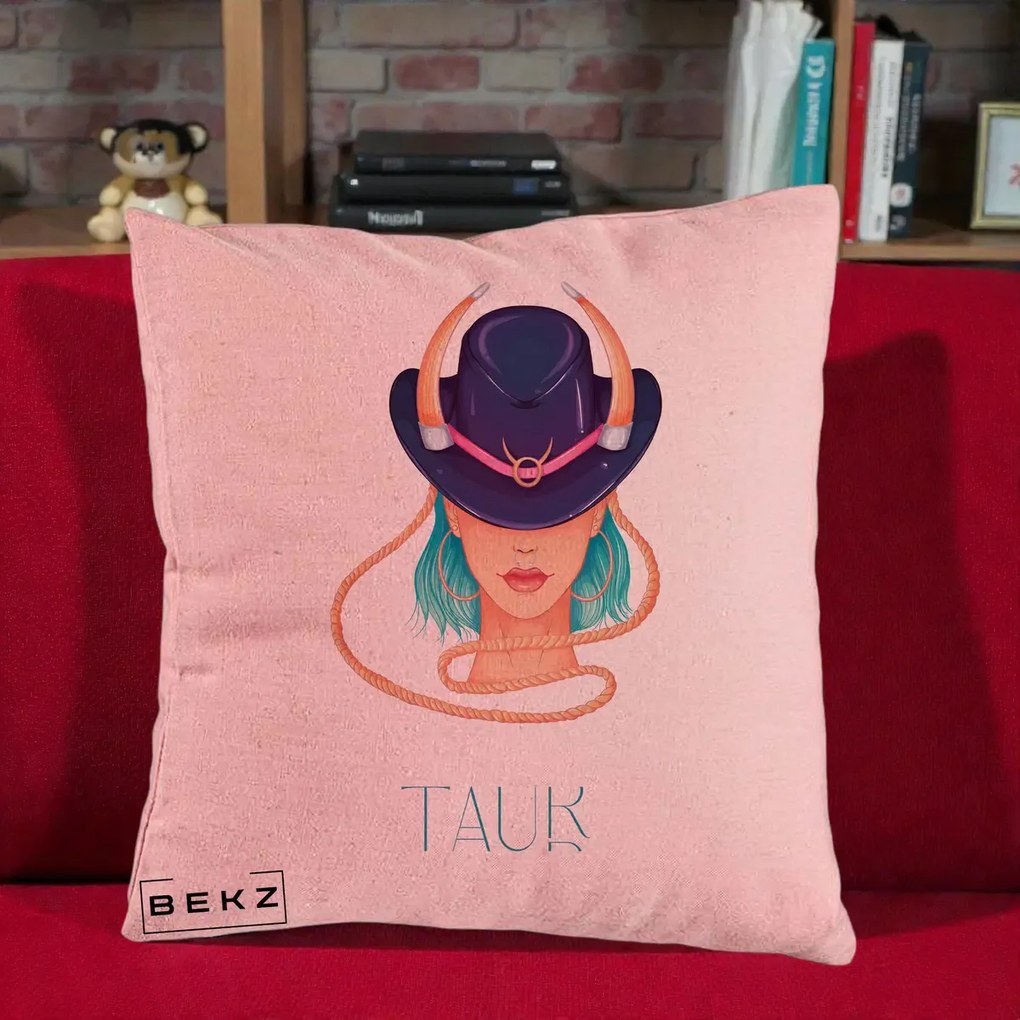 Perna Personalizata Zodie Taur, 40x40 cm, Roz, Husa Detasabila, Perna Inclusa, BEKZ®