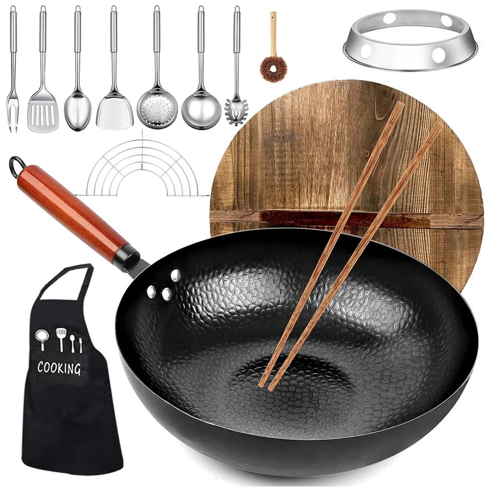 Tigaie wok cu accesorii de bucătărie