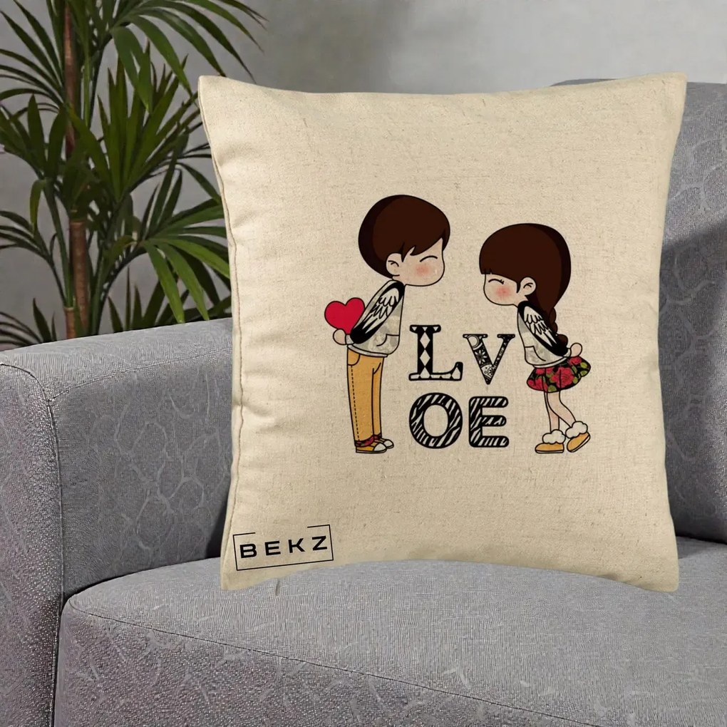 Cadou Romantic - Perna Personalizata Cuplu Kawaii LOVE, 40x40 cm, Bej, Husa Detasabila, Perna Inclusa, BEKZ®