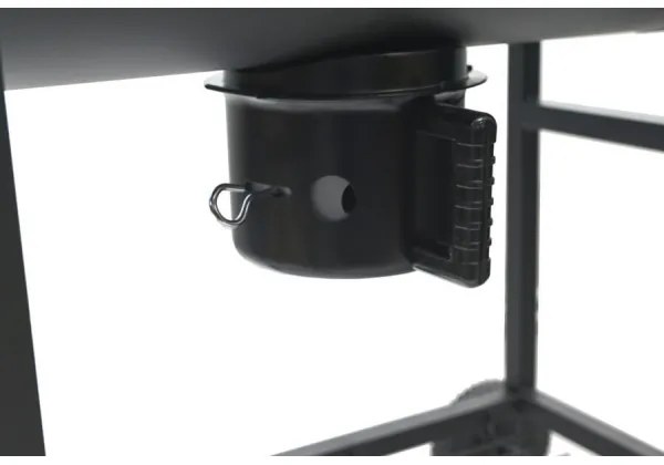 Grătar pe cărbune, negru