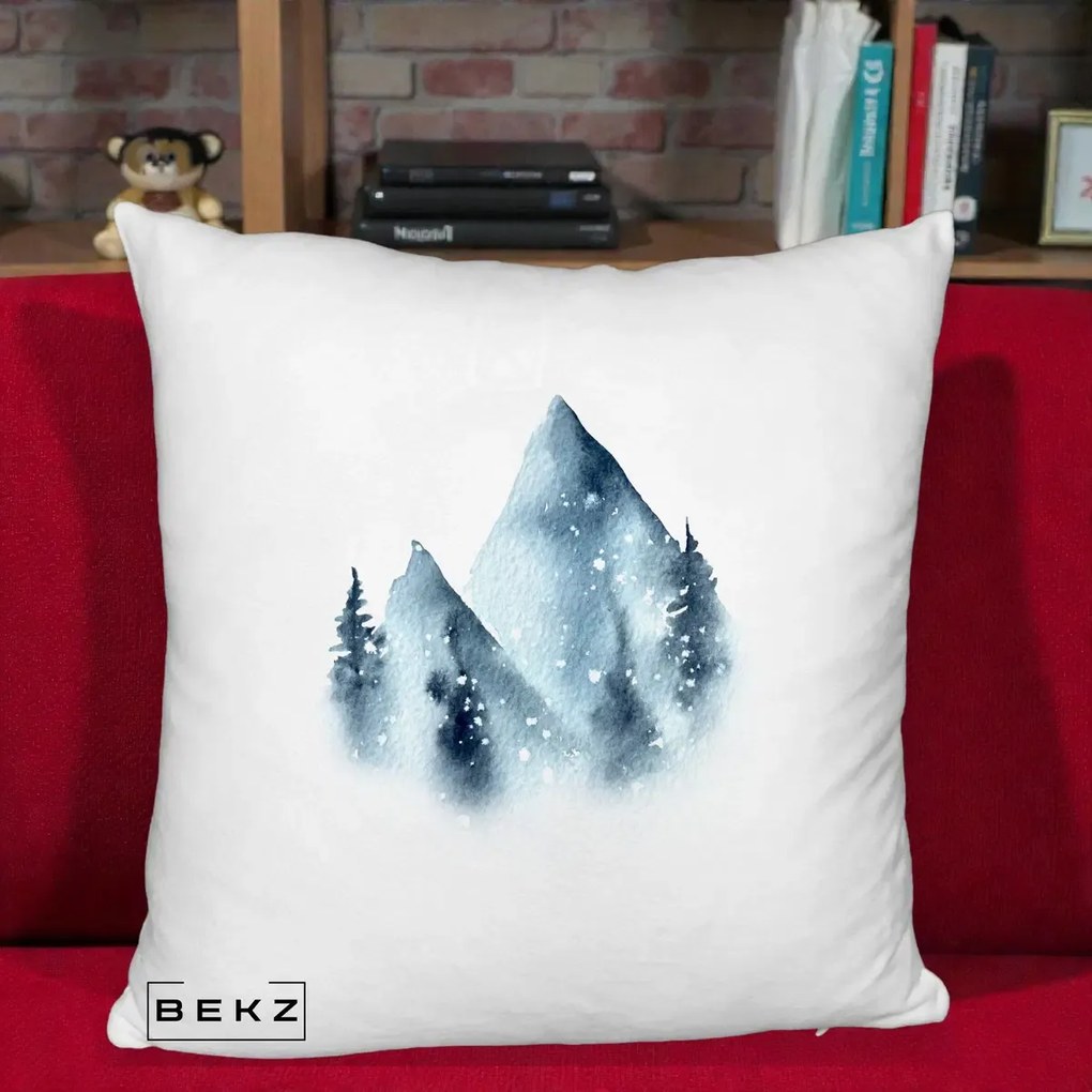 Perna Decorativa Munti Inzapeziti Acuarela Indigo, 40x40 cm, Alb Pufos, Husa Detasabila, Perna Inclusa, BEKZ®