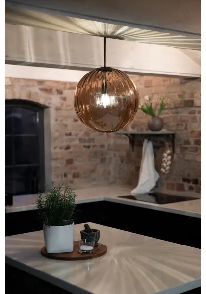 Lustră pe cablu Markslöjd 108763 FENGARI 1xE14/40W/230V bej