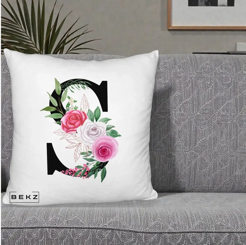 Cadou Personalizat - Perna Personalizata Monograma Florala Litera S, 40x40 cm, Alb Pufos, Husa Detasabila, Perna Inclusa, BEKZ®