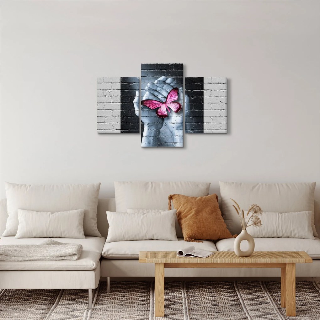 Tablou - Fluture roz în perete (90x60 cm)