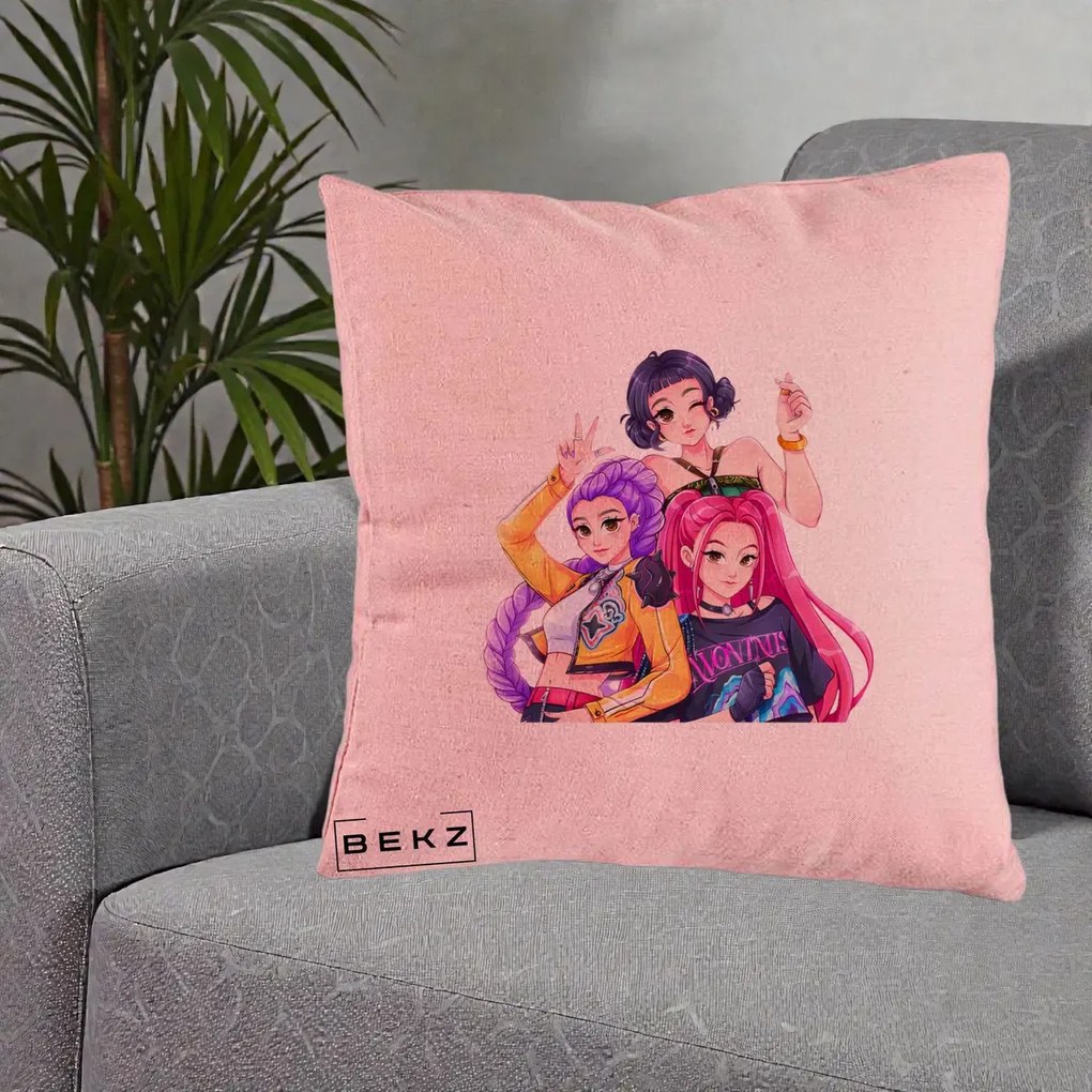 Perna Personalizata K-pop HUNTRX Trio Animat Fete Foto, 40x40 cm, Roz, Husa Detasabila, Perna Inclusa, BEKZ®