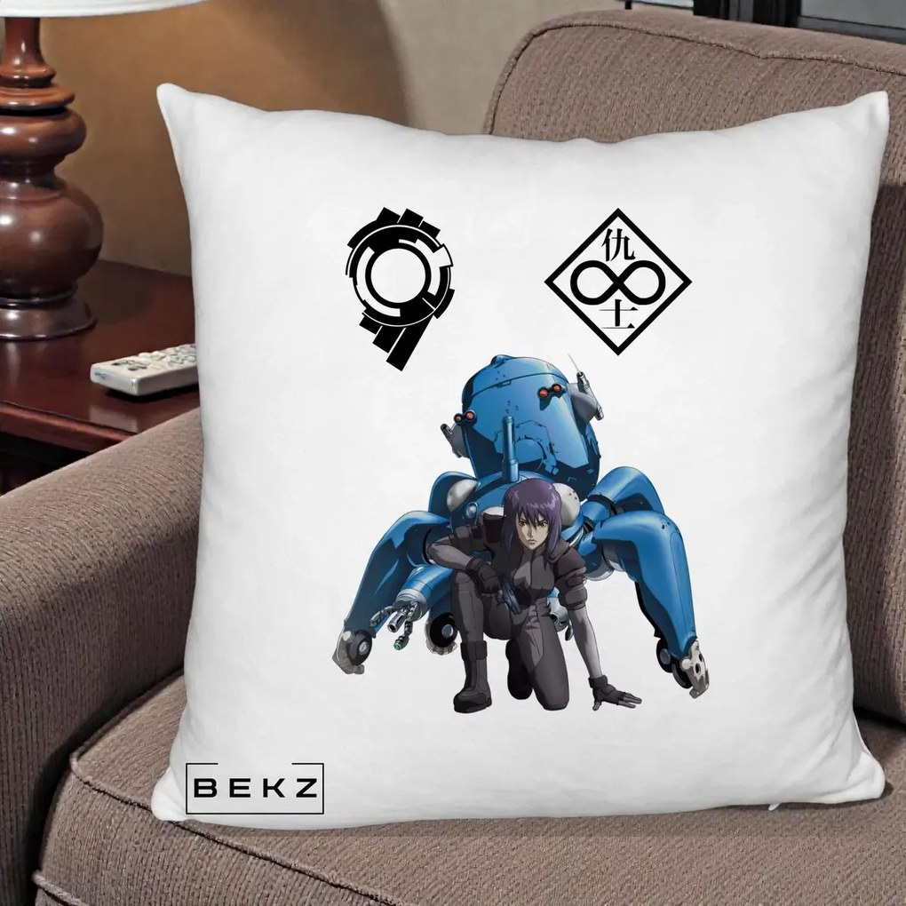 Perna Personalizata Ghost in the Shell Motoko si Tachikoma, 40x40 cm, Alb Pufos, Husa Detasabila, Perna Inclusa, BEKZ®
