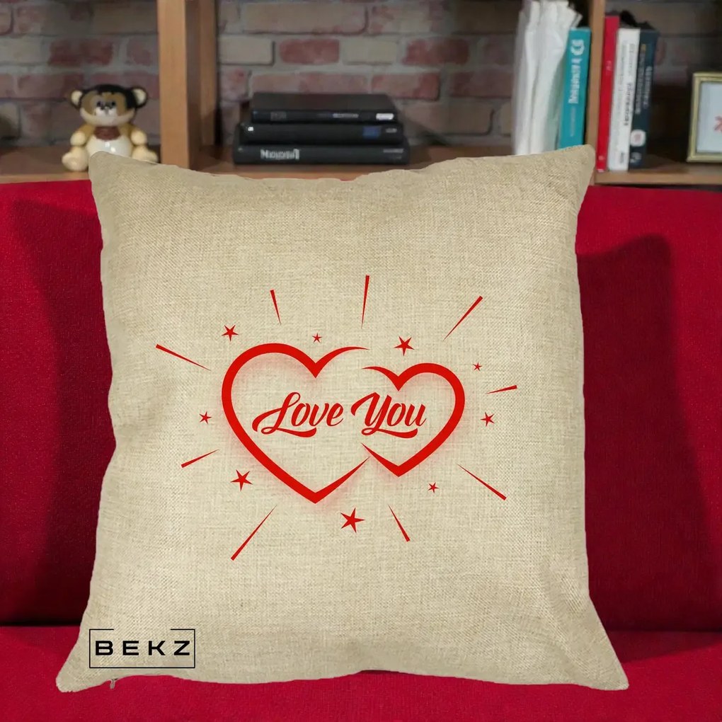 Cadou Romantic - Perna Personalizata Love You Doua Inimi, 40x40 cm, Crem, Husa Detasabila, Perna Inclusa, BEKZ®