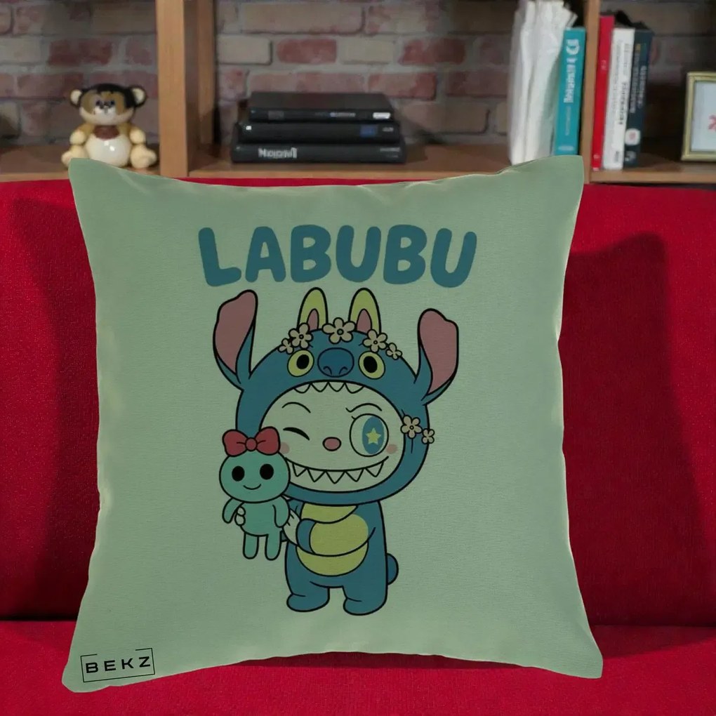 Perna Personalizata Labubu x Stitch cu Flori, 40x40 cm, Verde, Husa Detasabila, Perna Inclusa, BEKZ®